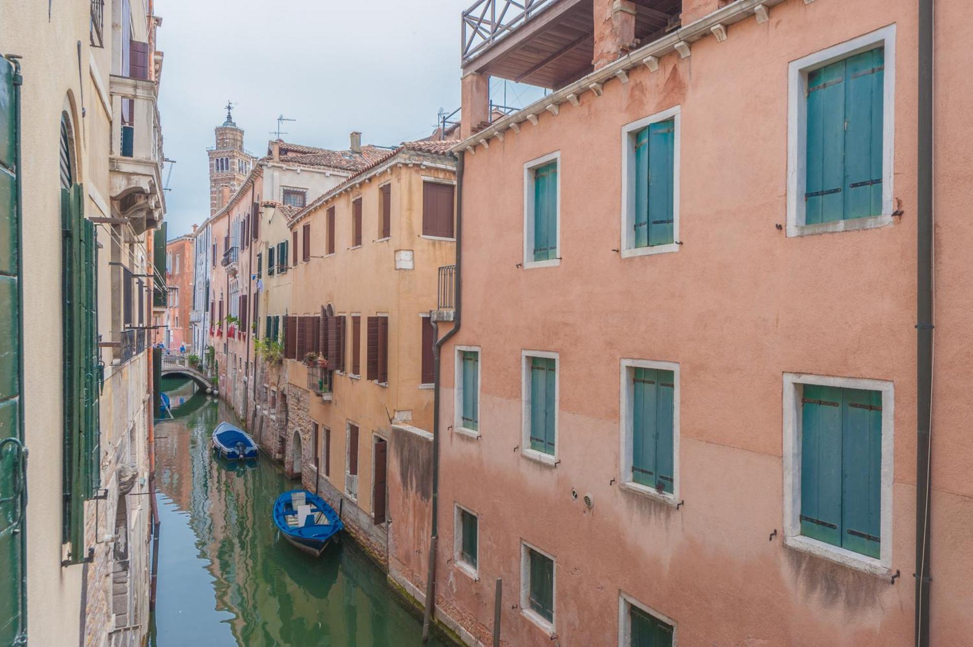 Sant'angelo Canal View Apartment Venedig